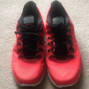 Nike Lunarglide 4 shoes